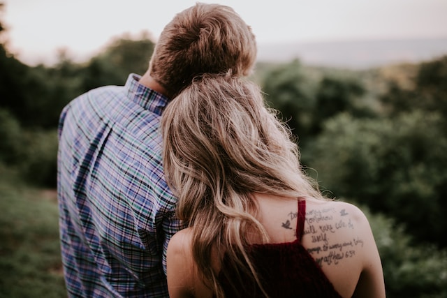 move in with boyfriend